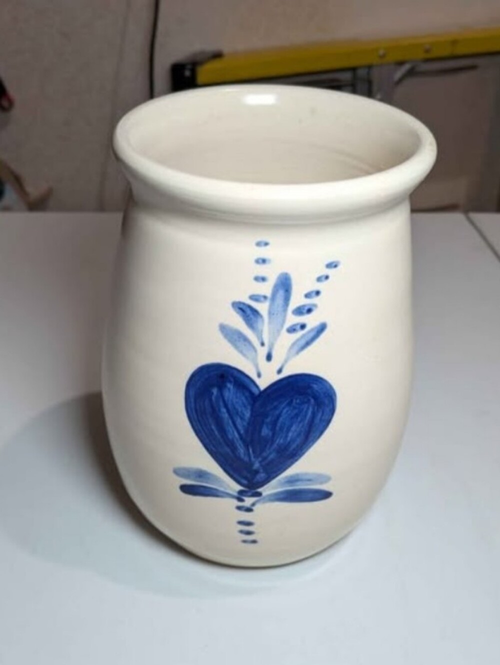 Vintage Stoneware Pottery Blue Heart Crock Utensil Holder Farmhouse Cottage 7”